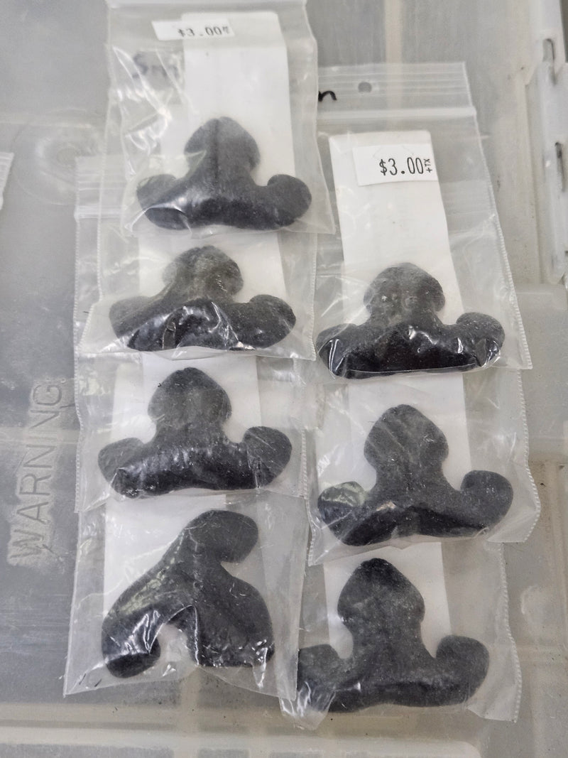 Ready to ship: Plastic Realistic Small Feline Nose