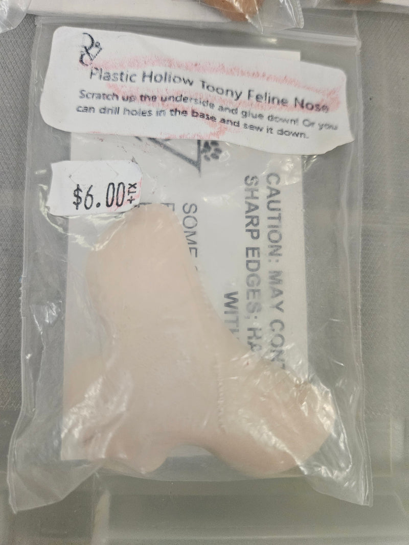 Ready to Ship Heavy Discount Item: Plastic Hollow Toony Feline Nose