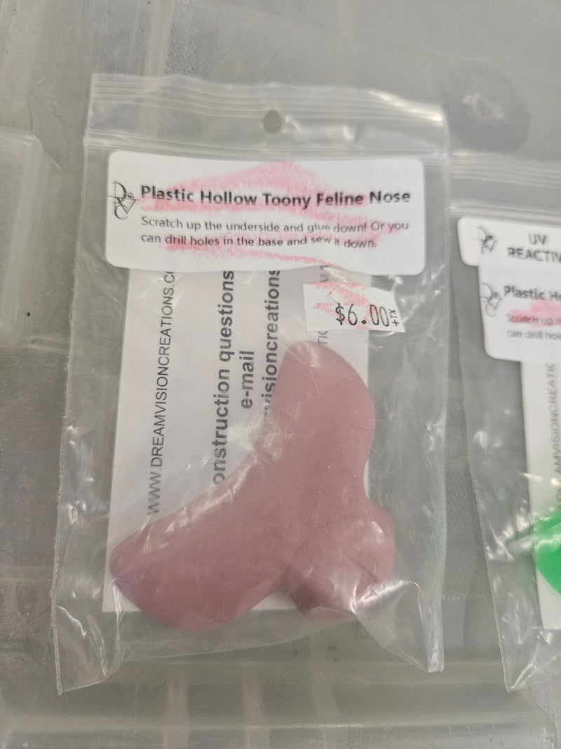 Ready to Ship Heavy Discount Item: Plastic Hollow Toony Feline Nose