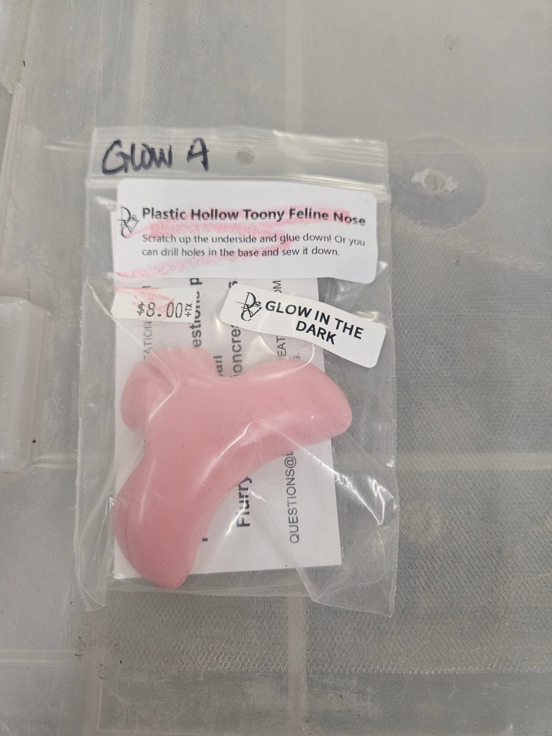 Ready to Ship Heavy Discount Item: Plastic Hollow Toony Feline Nose