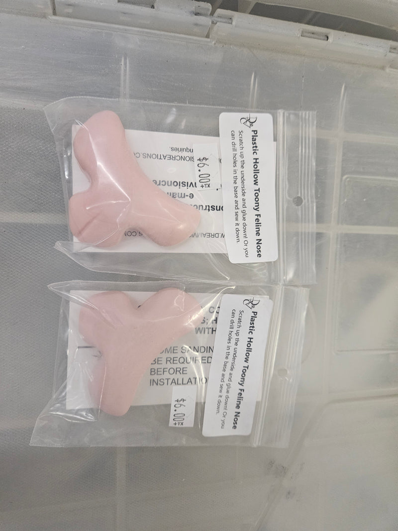 Ready to Ship: Plastic Hollow Toony Feline Nose