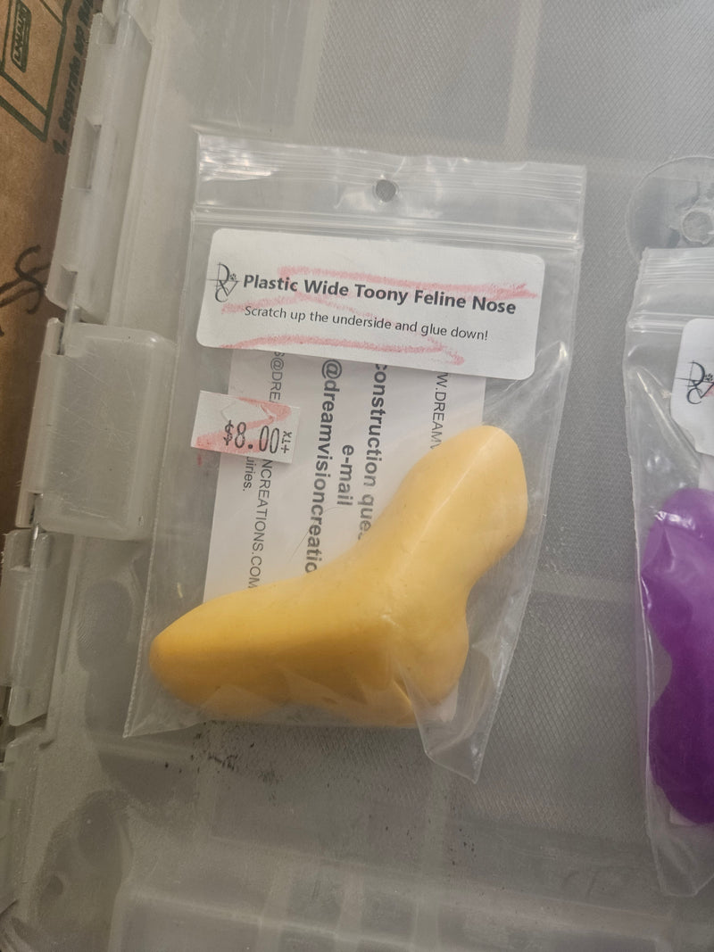 Ready to Ship - Heavy Discount Item: Plastic Wide Toony Feline Nose