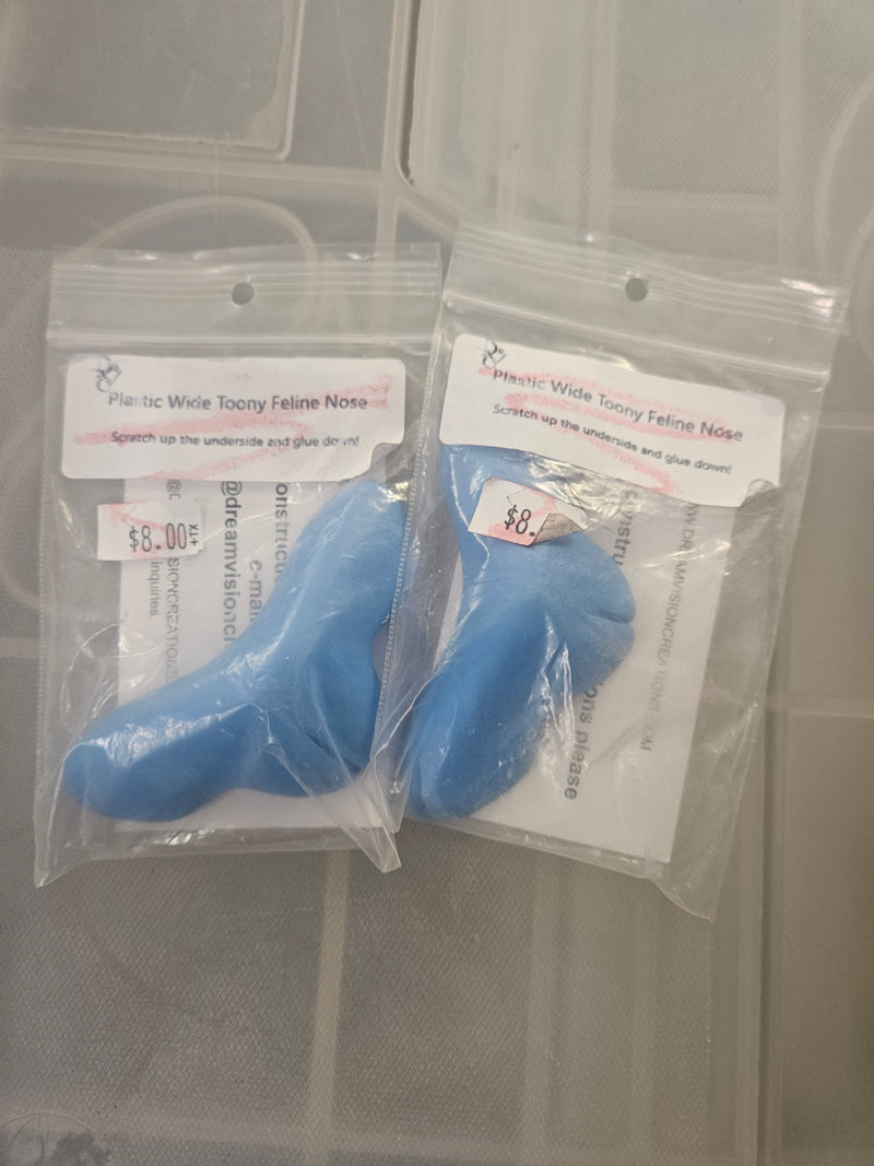 Ready to Ship - Heavy Discount Item: Plastic Wide Toony Feline Nose