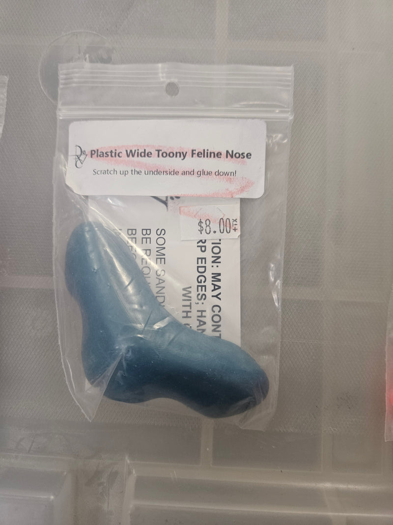 Ready to Ship - Heavy Discount Item: Plastic Wide Toony Feline Nose