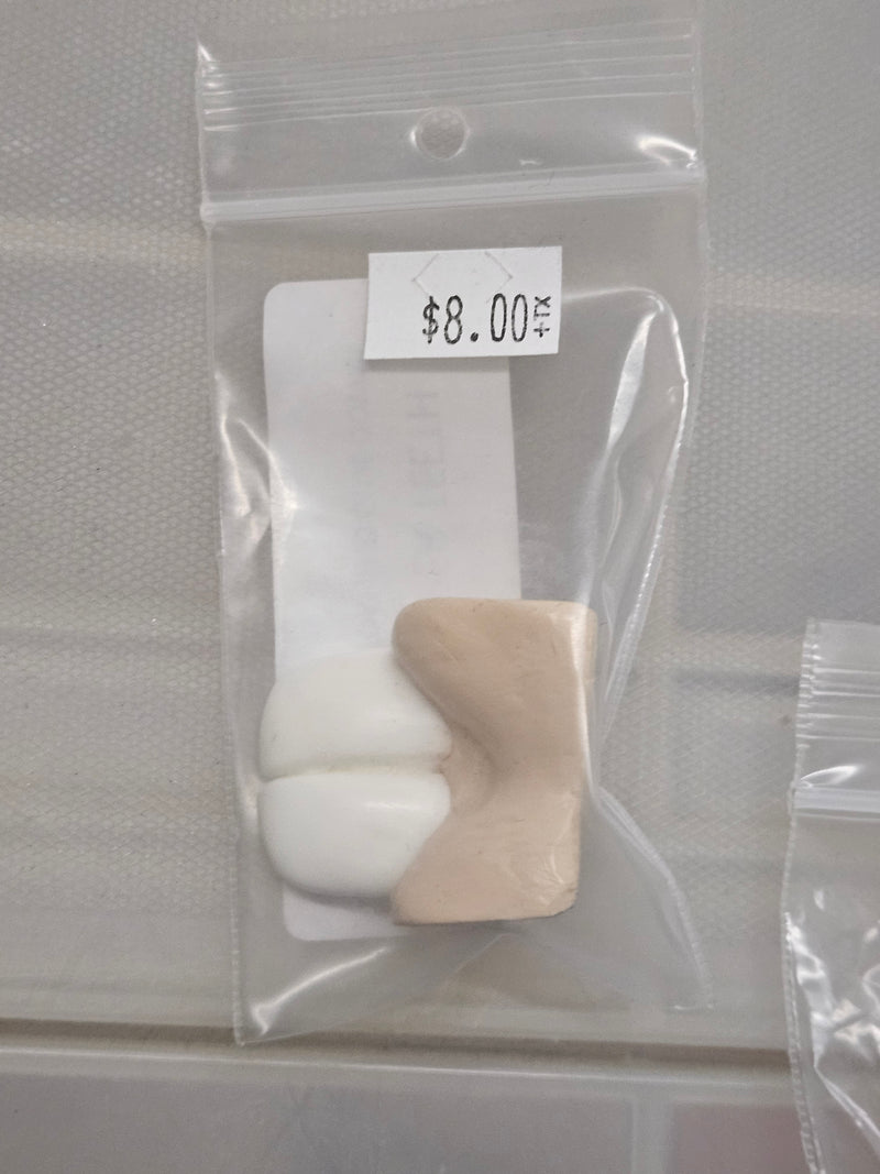 Ready to Ship - Heavy Discounted Item: Old Style Bunny Jawset