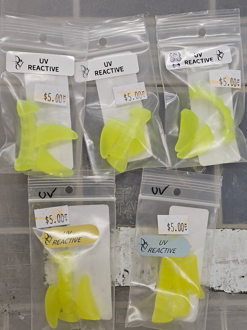 Ready to Ship - Heavy Discount Item: Small Teeth