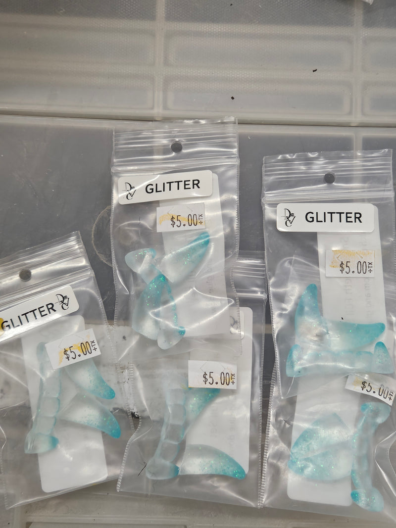 Ready to Ship - Heavy Discount Item: Small Teeth