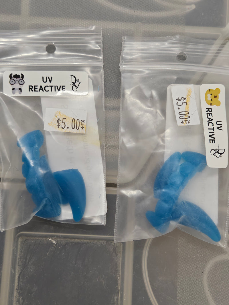 Ready to Ship - Heavy Discount Item: Small Teeth