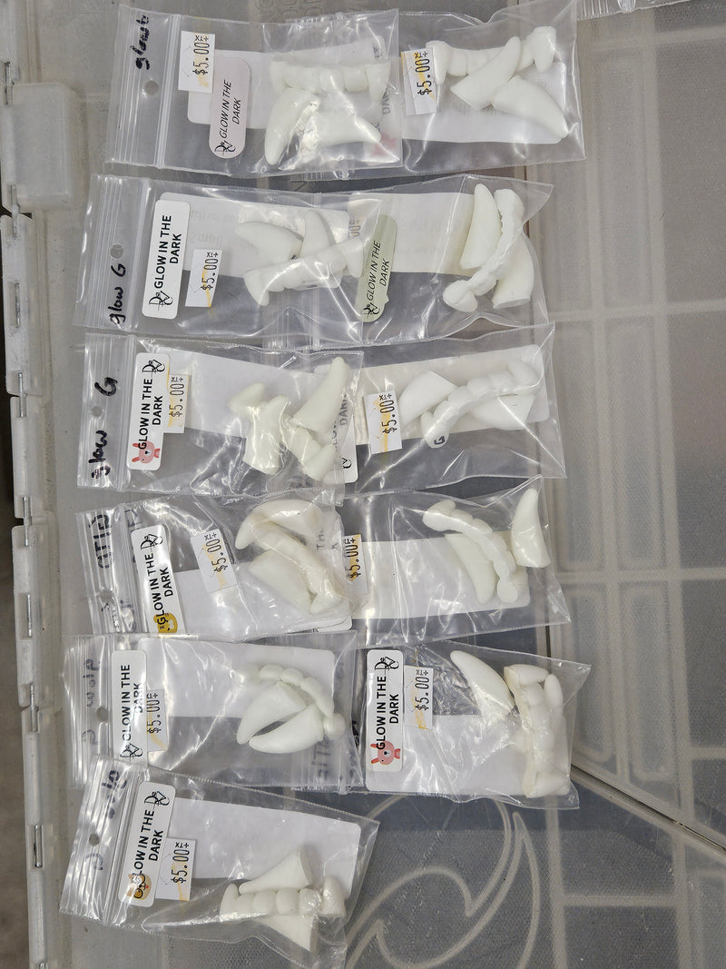 Ready to Ship - Heavy Discount Item: Small Teeth