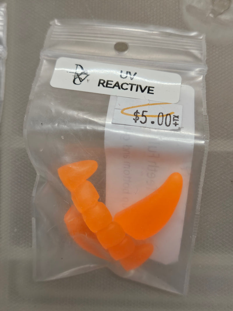 Ready to Ship - Heavy Discount Item: Small Teeth