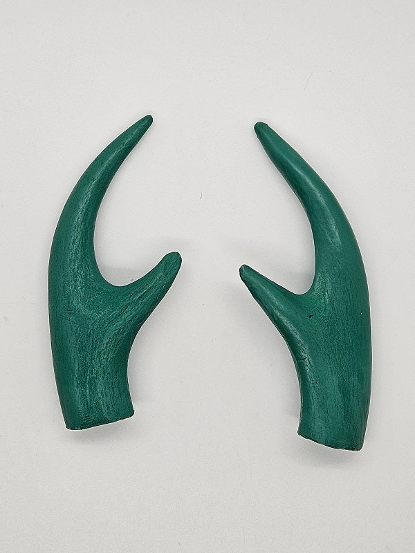 Plastic Opaque Four Point Antler Tips