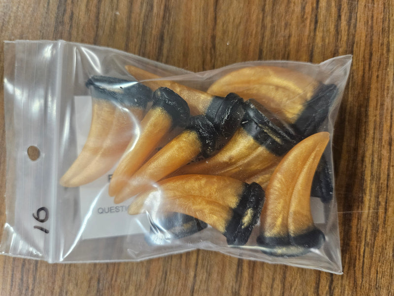 Ready to ship: Mini Raptor Claw Packs