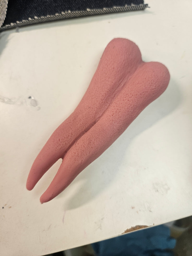 Ready to Ship:  Forked Dragon Tongue