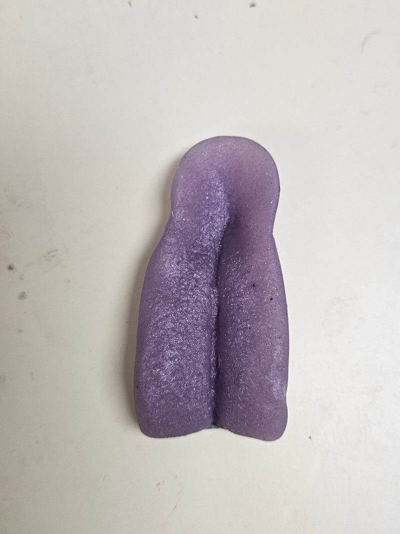 Ready to Ship: Fox Tongue