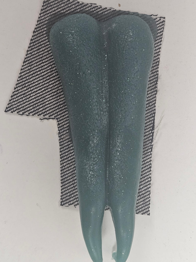 Ready to Ship:  Forked Dragon Tongue