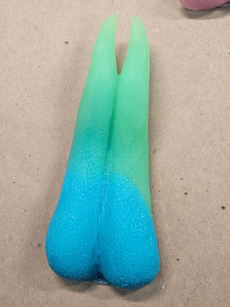 Ready to Ship:  Forked Dragon Tongue