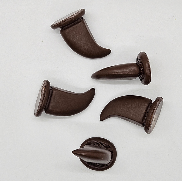 Basic Opaque Large Feline Claws *Sold per claw*