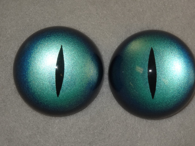 Simplistic Painted 3D "Following" Resin Eyes