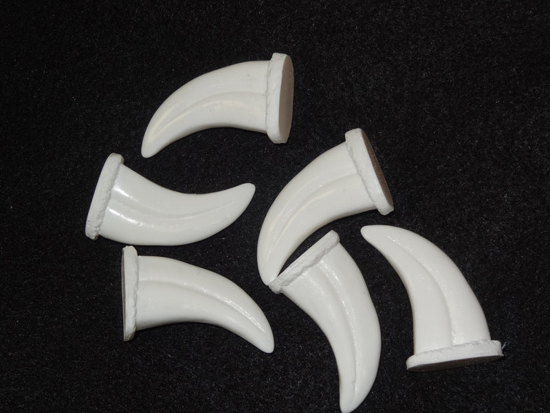Basic Opaque Small Raptor Claws *Sold per claw*