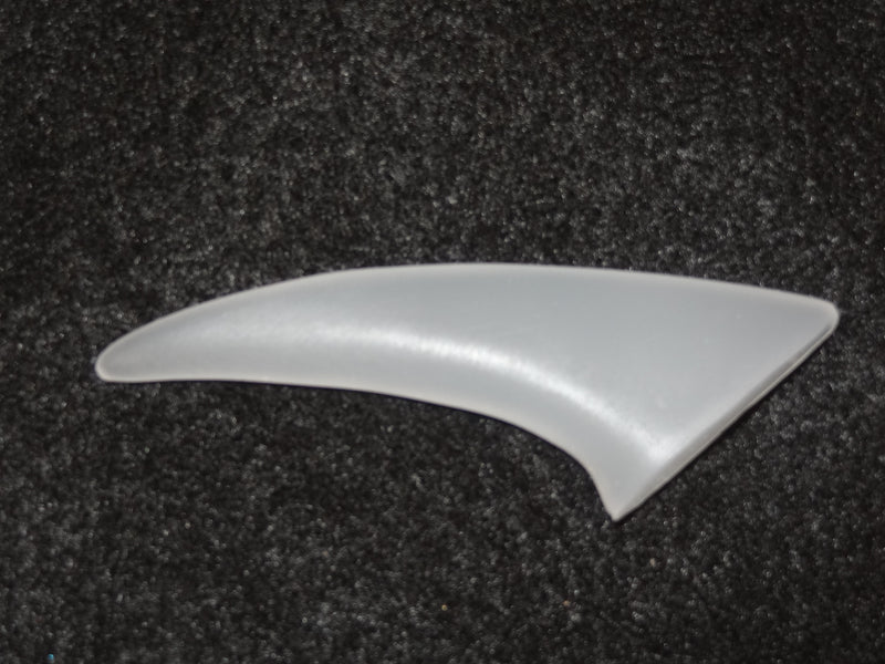 UV Reactive 2.5-Inch Plastic Spike  *sold per spike*