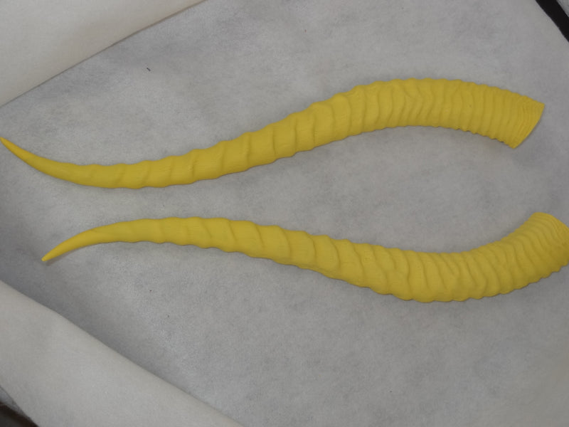 Plastic Opaque Sable Antelope Horns