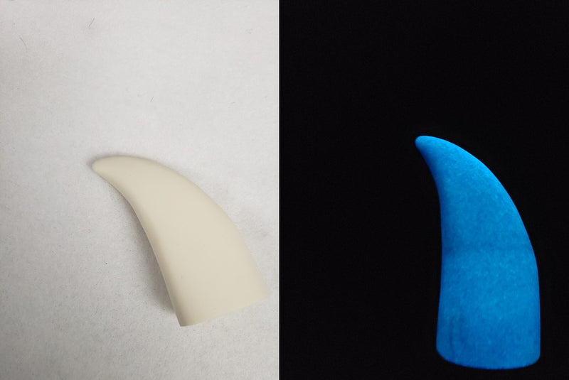 Plastic Glow in the Dark Small Horns *Sold Per Horn*