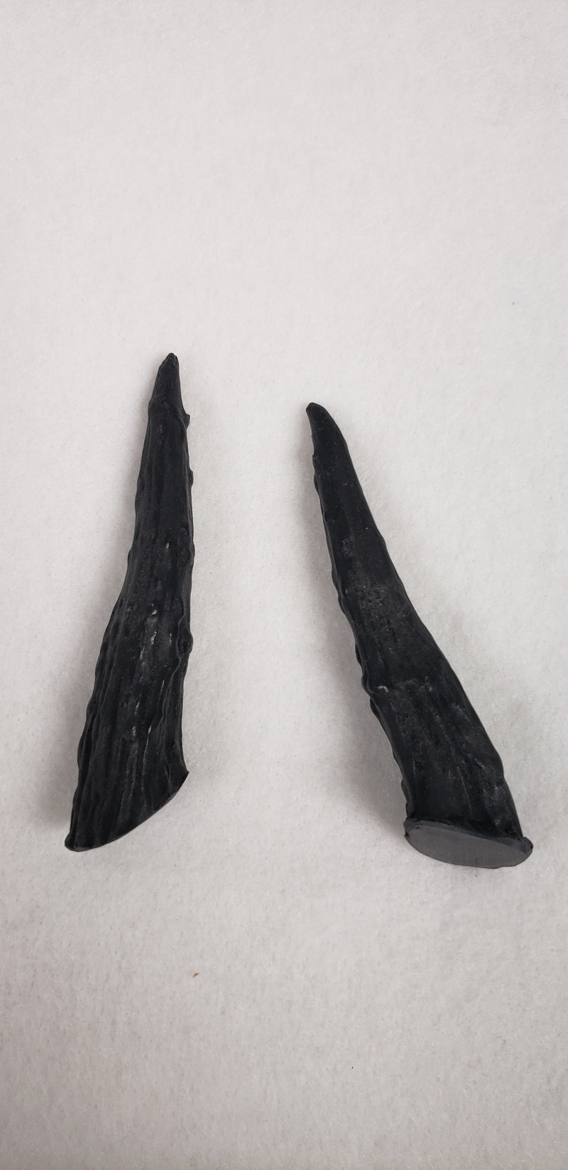 Plastic Opaque Medium Rigid Antler Tips