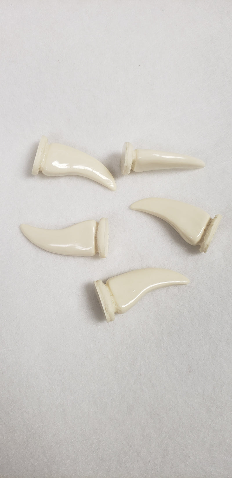 Basic Opaque Bear Claws *Sold per claw*