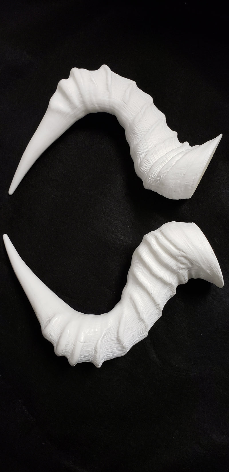 Plastic Opaque Hartebeest Antelope Horns