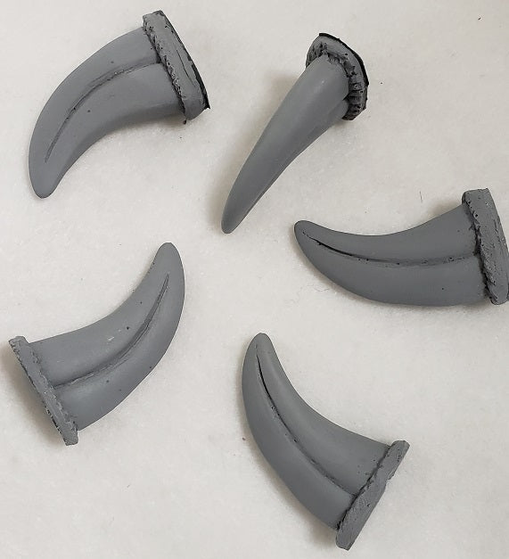Basic Opaque Small Raptor Claws *Sold per claw*