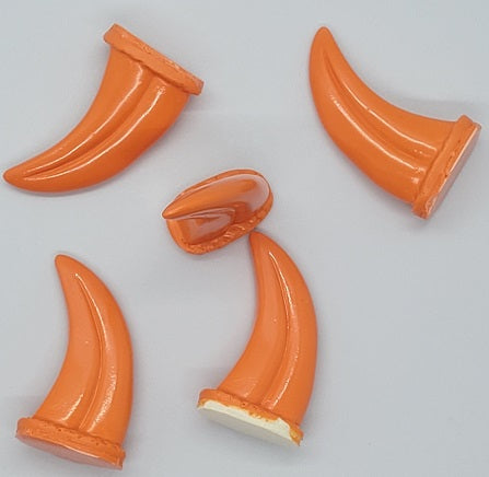 Basic Opaque Small Raptor Claws *Sold per claw*