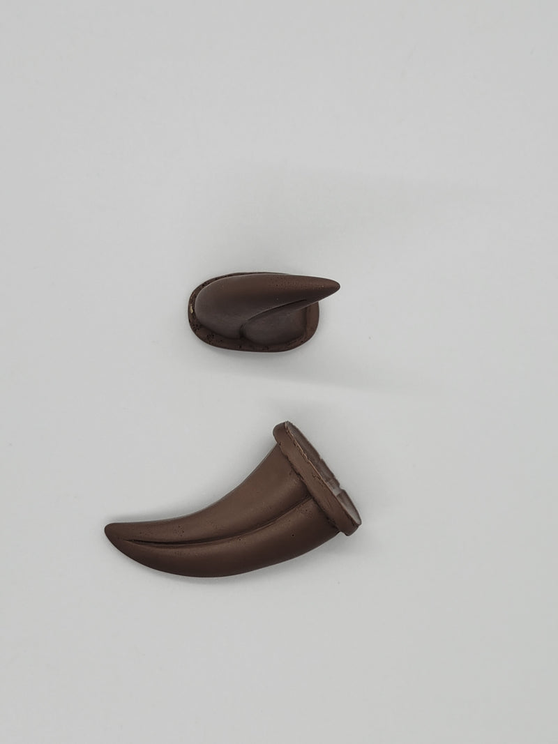 Basic Opaque Mini Raptor Claws *Sold per claw*