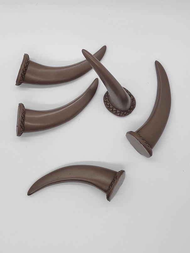 Basic Opaque Grizzly Claws *Sold Per Claw*