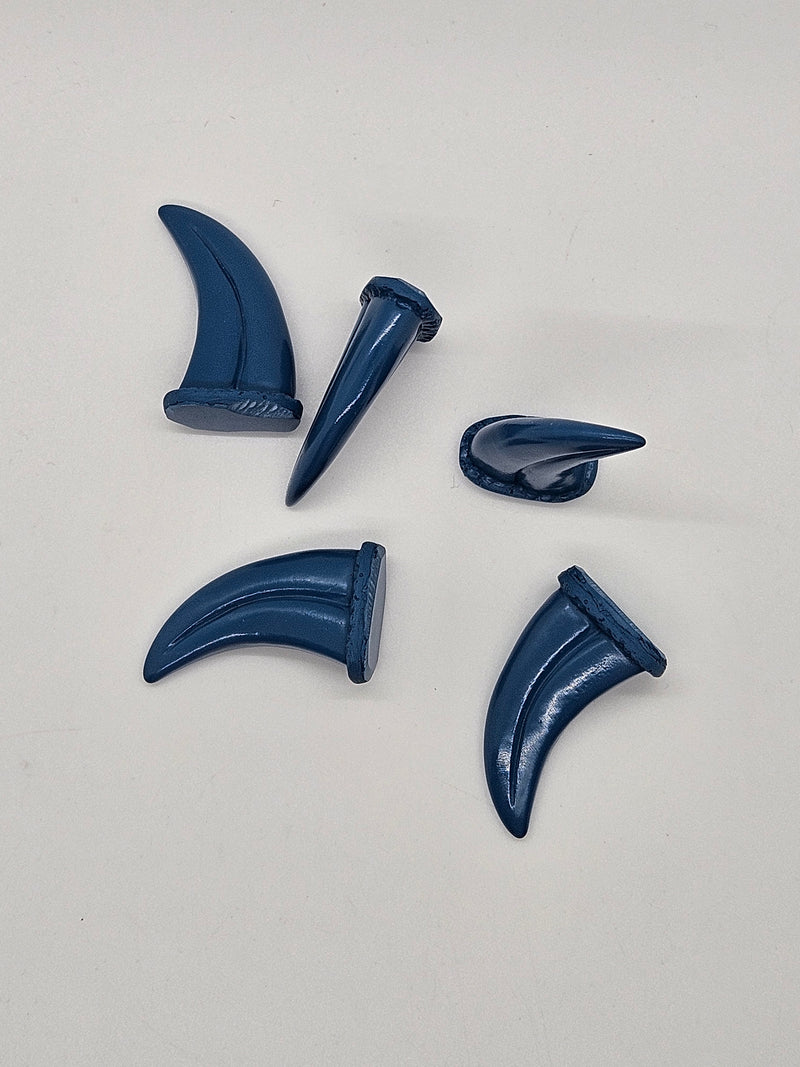 Basic Opaque Mini Raptor Claws *Sold per claw*