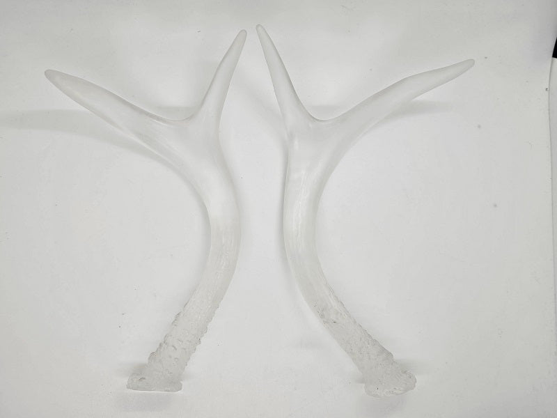 Plastic Clear Frosted Four Point Deer Antlers