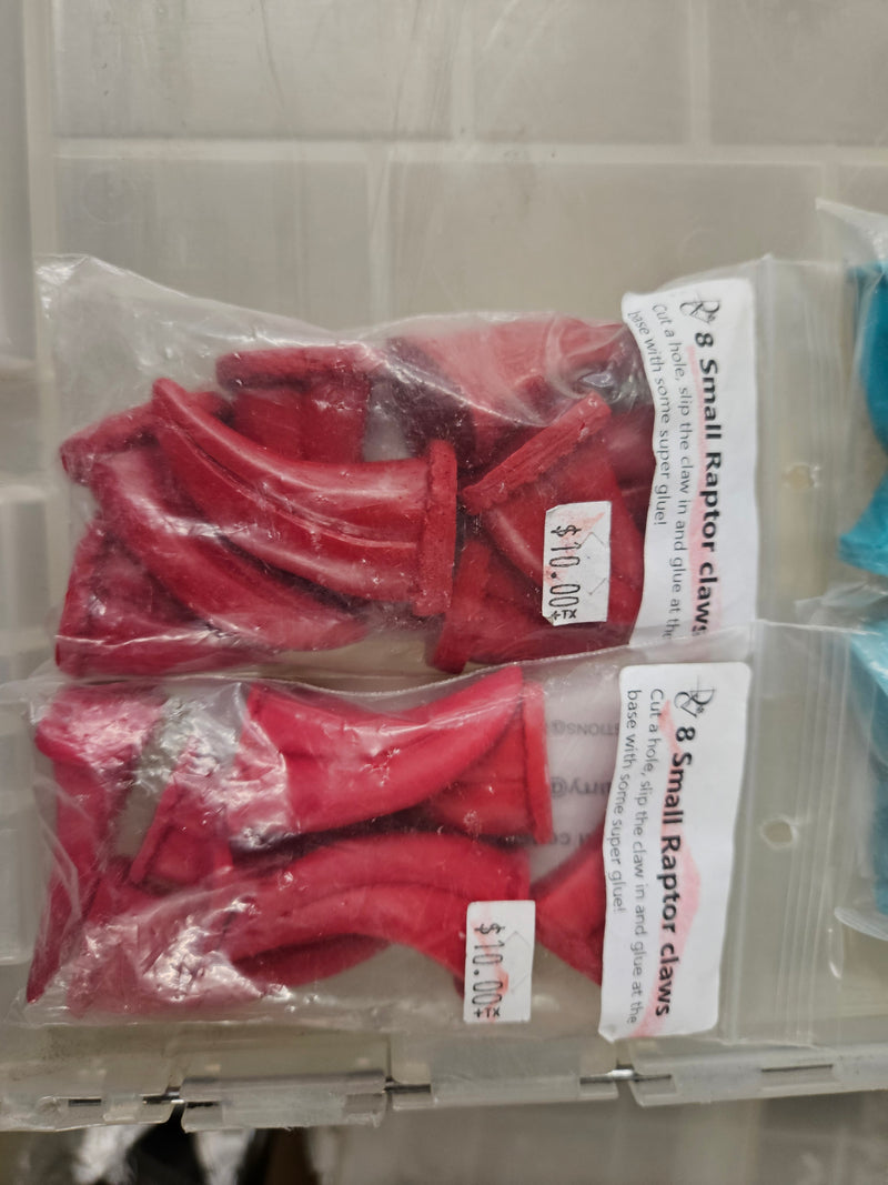 Ready to Ship - Heavy Discount Item: Small Raptor Claws