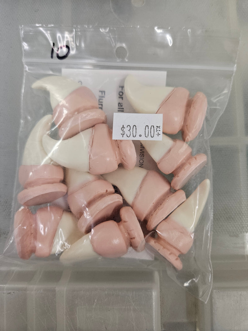 Ready to ship: Realistic Feline Claw Packs