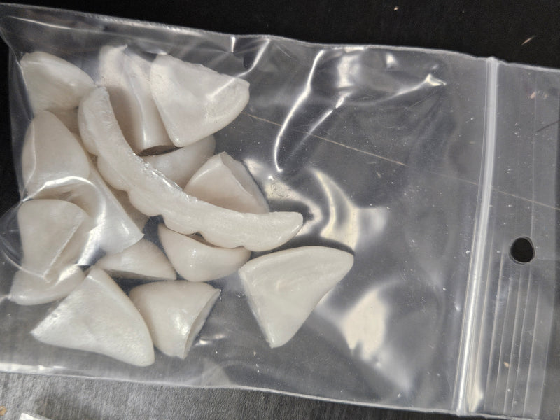 Ready To Ship: Manokit Teeth