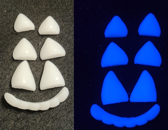 UV Reactive Manokit Teeth